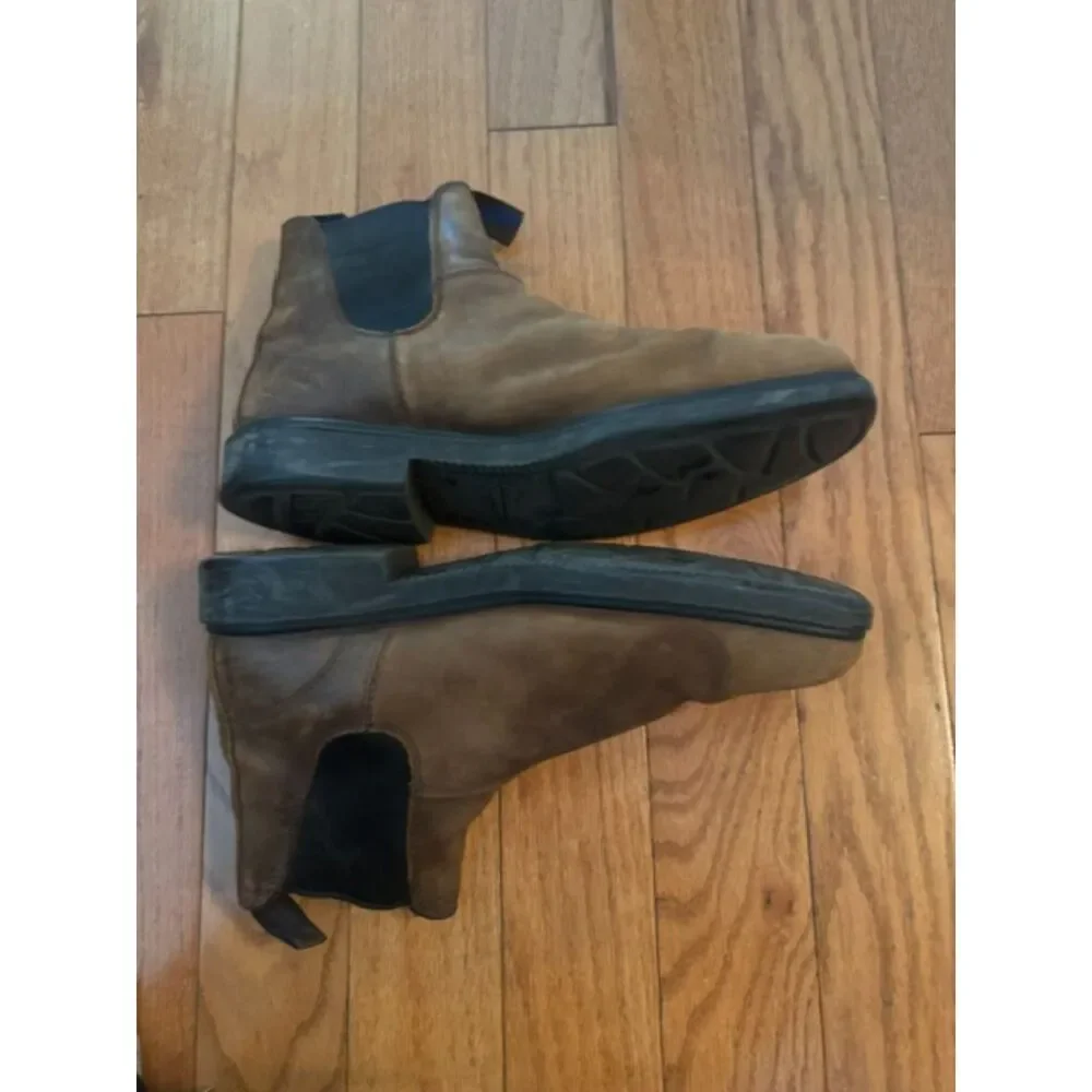 Men's Blundstone Rustic Brown Water-resistant Chelsea Boots, Size 11